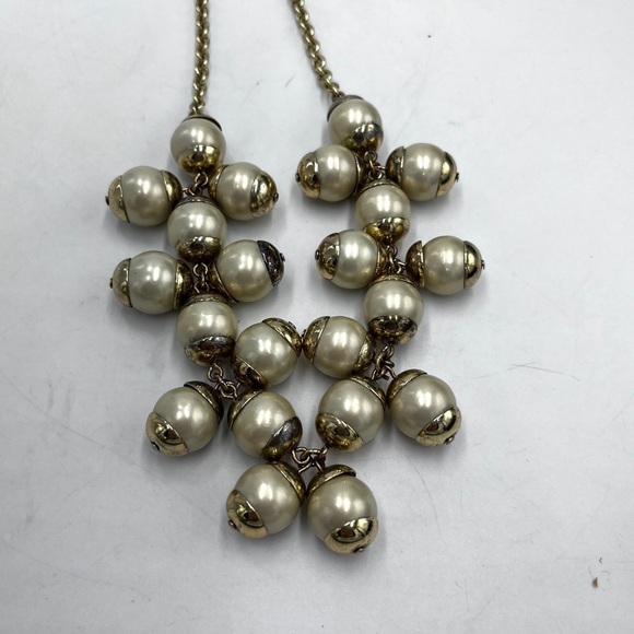 J. Crew Off White Faux Pearl Gold Tone Cluster Necklace Metal Spacers - Picture 11 of 11